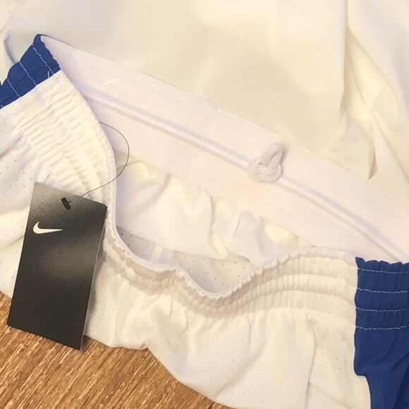 Nike Women’s Dri-Fit Hyperelite Basketball Shorts in White, Blue, and Black - Picture 6 of 10